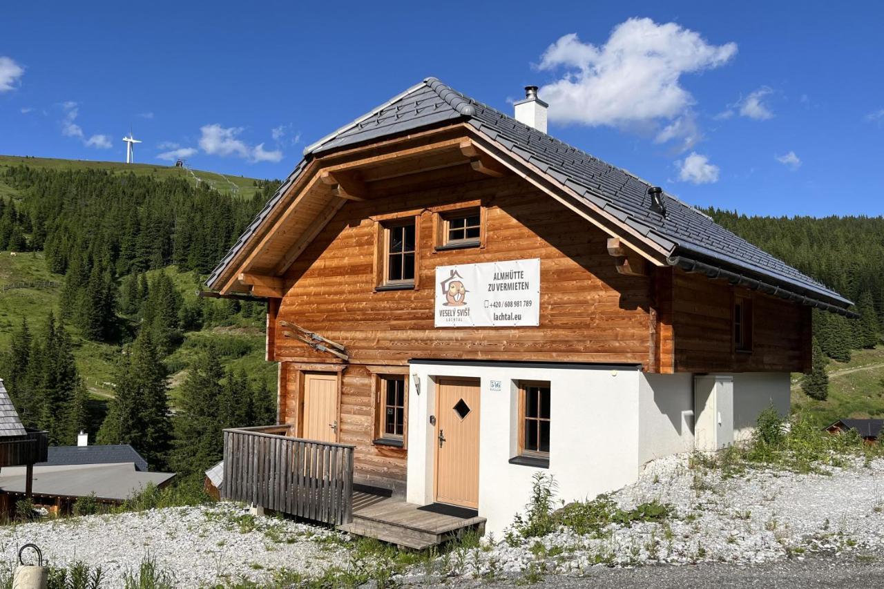 Vesely Svist Chalet Lachtal Bagian luar foto