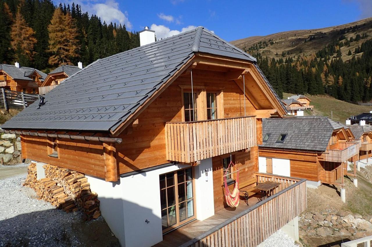 Vesely Svist Chalet Lachtal Bagian luar foto